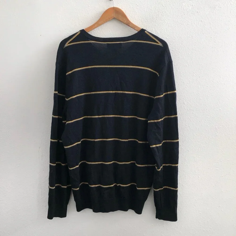 Banana Republic product banana